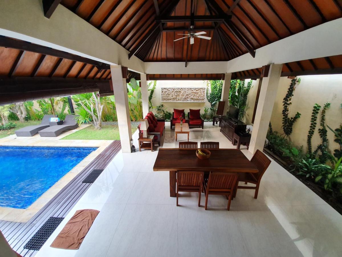 Villa Davenny Seminyak Exterior foto