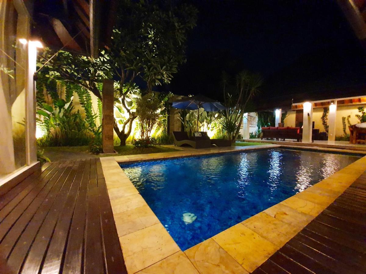 Villa Davenny Seminyak Exterior foto